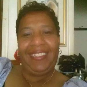 Meet your Posher, Sharon